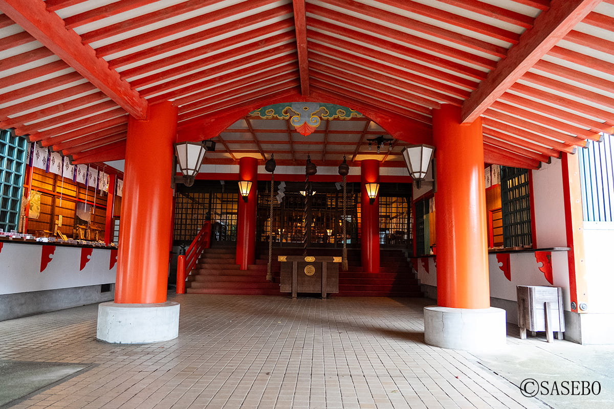 宮地嶽神社の説明を見る